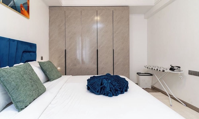 Lavington Apartamento | Luxury 3BR Apartment at 108 Riverside Drive