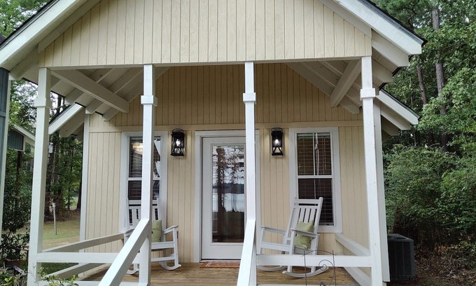 Calion Casa | Welcome to Cypress Shores on beautiful Calion Lake