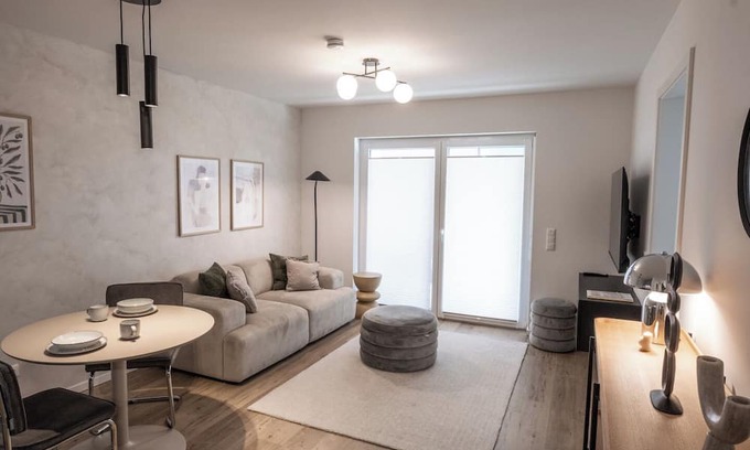 Heinsberg Apartamento | Apartment Lenuel
