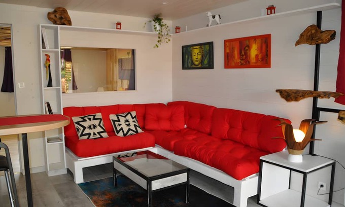Sisteron Casa | Holiday Home 'Manzafaro' with Mountain View and Private Terrace