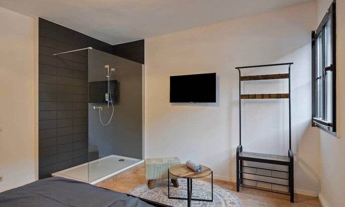Rhein-Erft-Kreis District Apartamento | DEINE BUDE - 5 Zi., Bäder, Küche