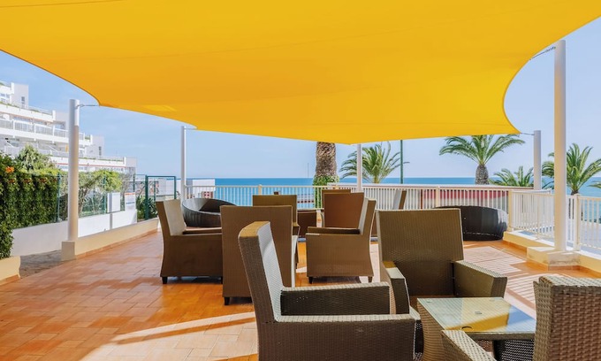 Oura Hotel | Beachfront Retreat! 1BR Apartments Next to Praia da Oura, Parking | 4 Units