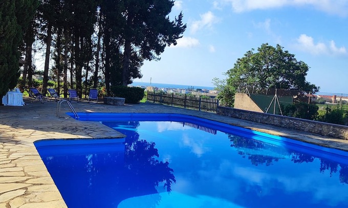 Alcanar Otro | Farmhouse with swimming pool and tennis on a 1 hectare estate of orange and olive trees, 1 km from the sea.