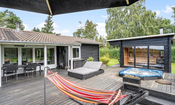 Togeholt Casa | 8168 Præstø - Svalevej 7