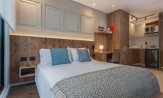 Antiguo Country Apartamento | NOK Majestic Loft w/Balcony