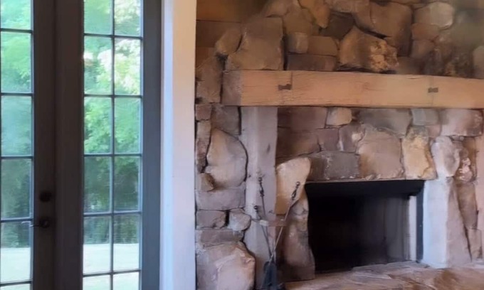 Griffin Casa | Unique experience at a secluded barn home on land with gorgeous sunset views.