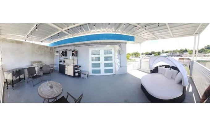 Hoyo Mulas Casa | Charming 2-bedroom house with WiFi, AC in wonderful Carolina