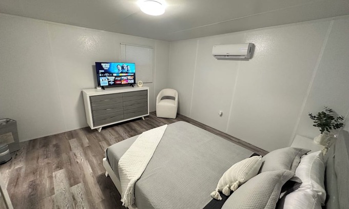 Seffner Community Alliance Apartamento | WELCOME TO MI LITTLE CASITA with WiFi, AC in private place in Seffner