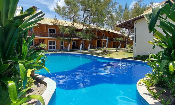Arembepe Condominio | COARE0100 - Pé na areia! Uma paisagem incrível!