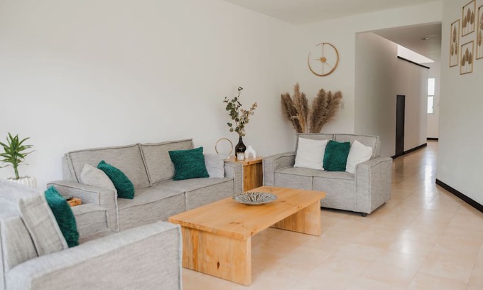 Santa Tecla Casa | Casa Grande-Private Community 3BDR