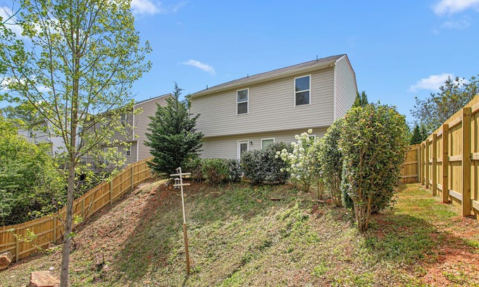 Mebane Casa | Quiet Suburban Stay w/ Parking