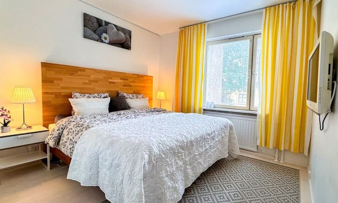 Punavuori Apartamento | Vibrant Helsinki Stay | 5 Min to Design District