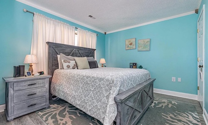 Little River Condominio | Cozy 1-bedroom condo with AC, WiFi in charming Little River