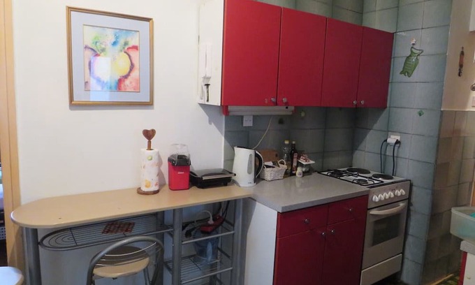 Sarajevo Apartamento | Tranquil 3-bedroom apartment with WiFi in strict center of Sarajevo