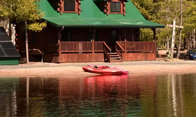 Jim Falls Cabina | Hidden nook cabin