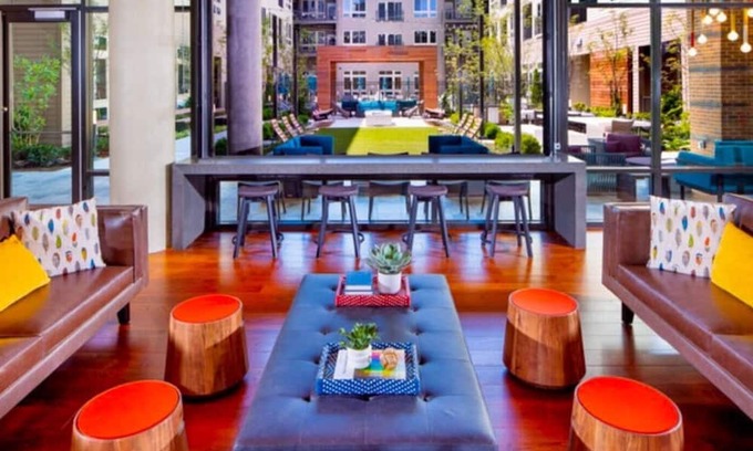 Jefferson Manor Condominio | NEW! Bright & Cozy Condo Just Minutes from DC & Airport