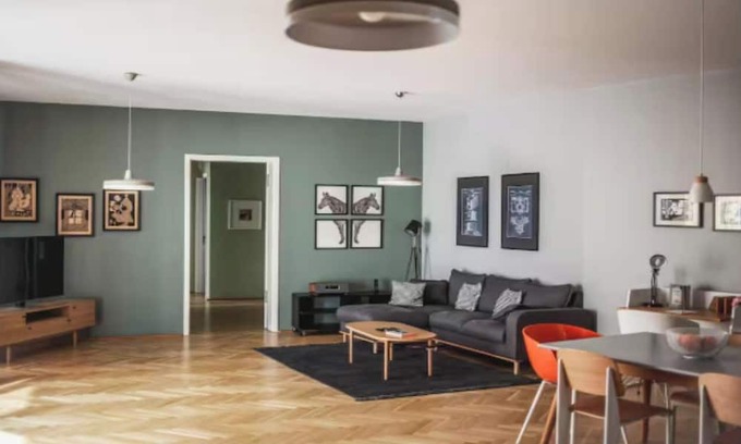 Mitte Apartamento | Experience Refined Living in a Fully Renovated Berlin-Mitte Residence