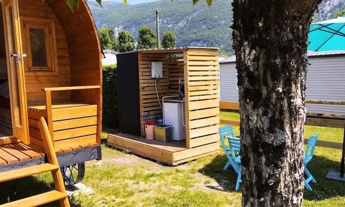 Novalaise Cabina | 3-person caravan