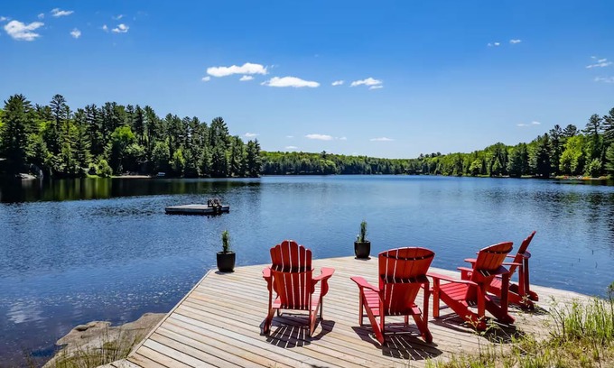 Huntsville Casa | Summer Escape, Kayaks, BBQ, Close to Arrowhead