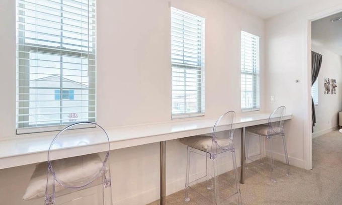 Woodland Casa | spacious bedroom 5 in pristine & restful home