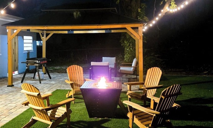 Edgewater Casa | Cozy 2-bedroom house in enjoyable New Smyrna/ Edgewater with AC, WiFi