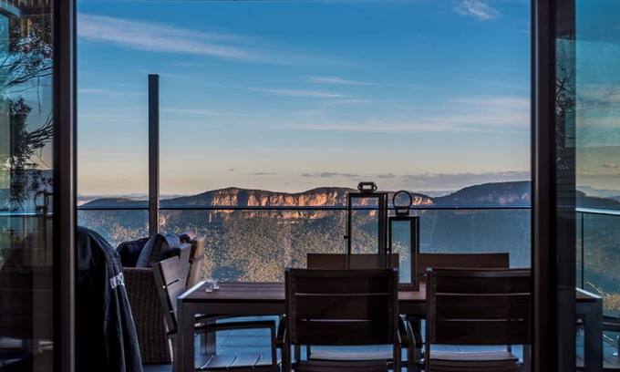 Blue Mountains City Council Casa | Elysian on the Escarpment with Mountain Views