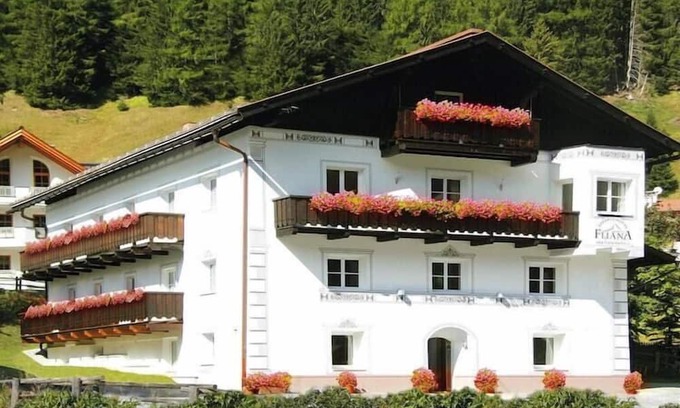Mathon Apartamento | Apartment in Ischgl overlooking the mountains