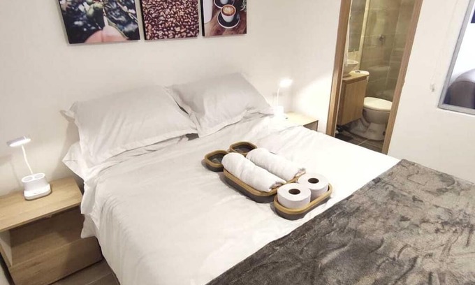 Manizales Apartamento | Enjoy this comfortable apartment with WIFI in the charming Manizales. In Milan!