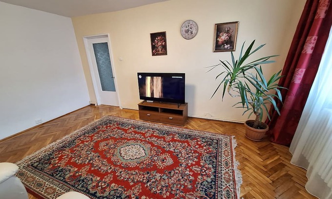 Center Apartamento | Charming 2-bedroom apartment in fabulous Sibiu with WiFi