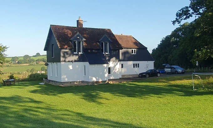 Sherborne Casa | ~Stunning secluded detached house in 2 acres within 5 min drive of Sherborne