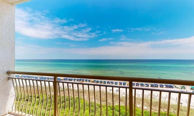 Rosemary Beach Condominio | Just Listed! 2 Bedroom Gulf Front in High Pointe with Seasonal Beach Service