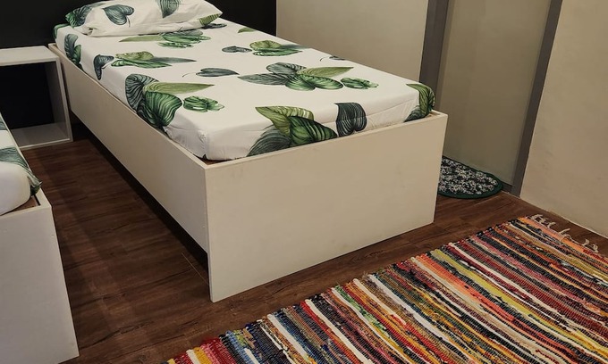 Balibago Cama Y Desayuno | Cozy place away from home, walking distance from SM clark,near clark airport