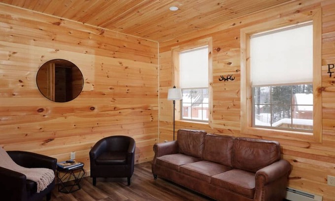Bethlehem Cabina | Cedar Select – Cozy Cabin Townhouse