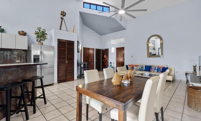 Humacao Apartamento | FANTASTIC 2 bed/2 Bath in Beautiful PALMAS DEL MAR overlooking Golf Course