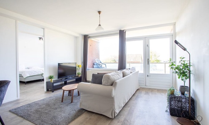 Burgerbrug Condominio | Cozy and clean 2-room apartment in Burgerbrug - close to the beach and nature!