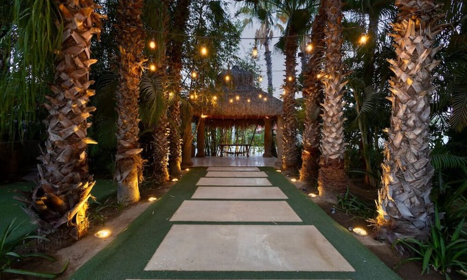 San Jose del Cabo Casa | Hacienda Tropical - Oasis of History and Nature