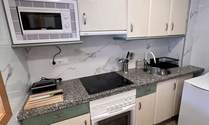 Luarca Apartamento | CAMBARAL 2D