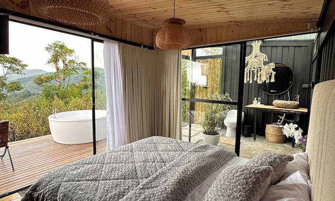 Alegrias Cabina | Hermosa cabaña/glamping en la ciudad de Pereira, con hermosa vista