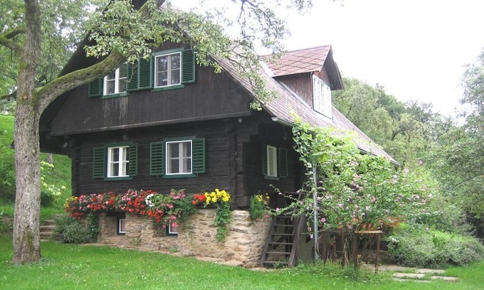 Schwanberg Casa | The Höller Comfortable holiday residence