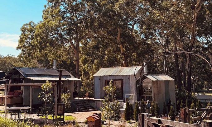 Bobs Farm Cabina | Sally The Skywatcher at B Farm