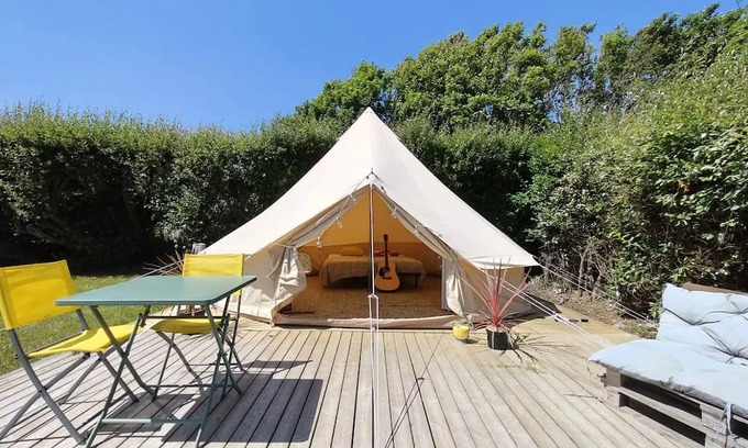 Ploeven Cabina | Tent Tipi Camaret 2 persons