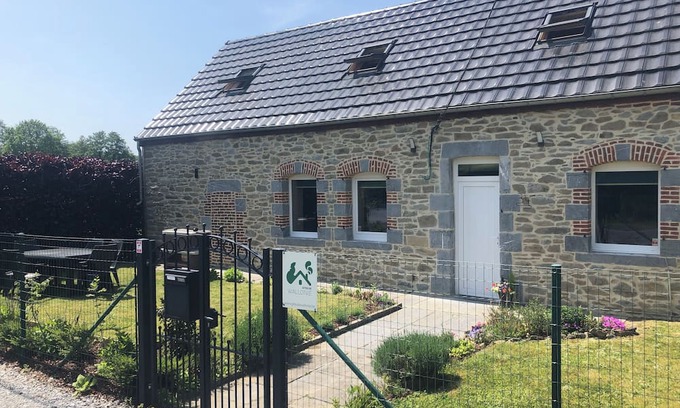 Sivry-Rance Casa | 3 épis gîte in the heart of nature, with playroom, ideal for families