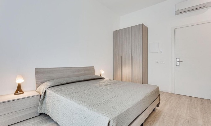 Rivabella Cama Y Desayuno | ROOMS AVAILABLE HOTEL ANVERSA just 2 minutes from Rimini Beach