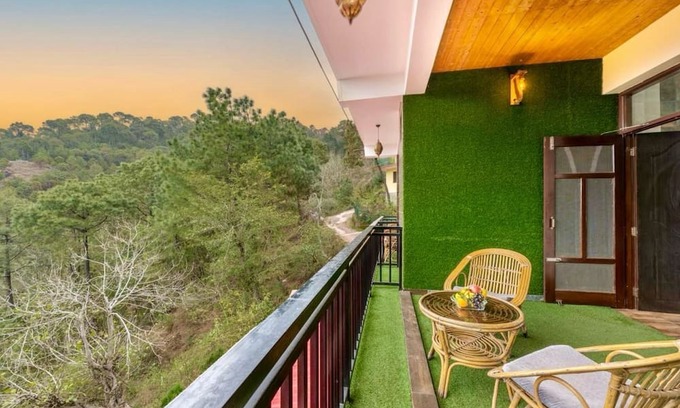 Kasauli Cama Y Desayuno | 4-bedroom bed & breakfast in charming Kasauli with WiFi