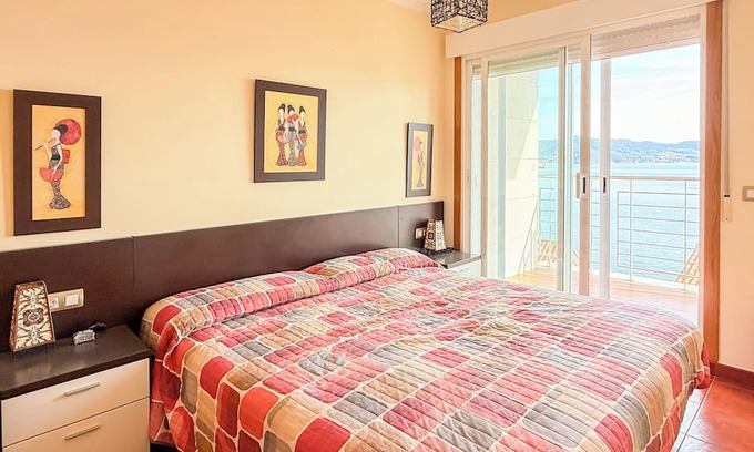Raxo Apartamento | XILGAR Apto Raxo Playa, con vistas a un minuto de la playa