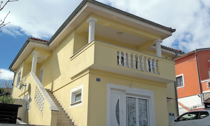 Buzdohanj Apartamento | Comfortable apartment for rent, perfect for up to 4 guests