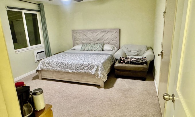 South Redlands Casa | Master bedroom with separate entrance and private deck-no cleaning fee
