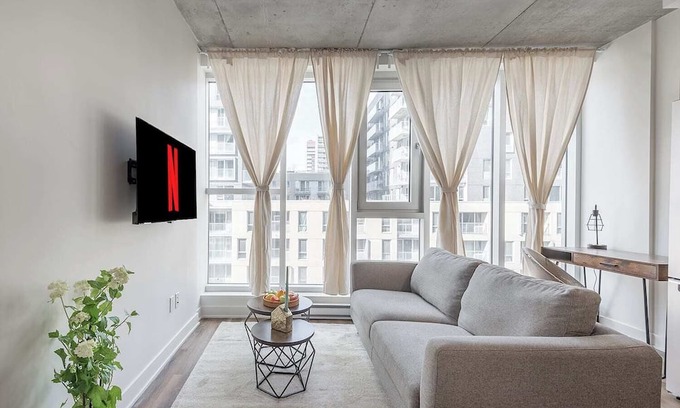 Shaughnessy Village Apartamento | Concordia- 100 Walkscore-Comfy