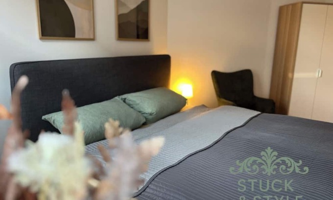 Reudnitz-Thonberg Apartamento | Modern and barrier-free apartment at Lene-Voigt-Park "Stuck and Style Reudnitz"