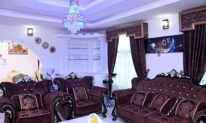 Ijare Apartamento | Uncle Love Serviced Apartments — A Stylish and Spacious 2-Bedroom Apartment